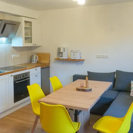 Am Waldbach Apartment *